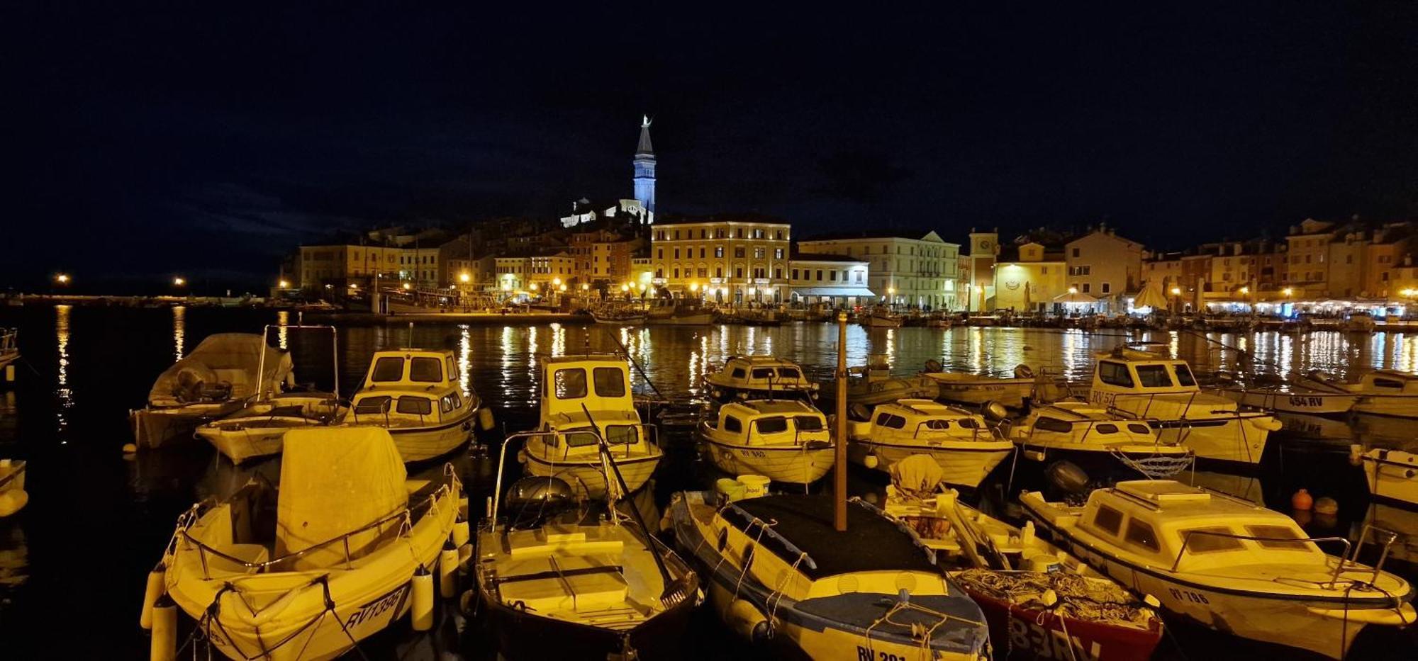 Apartments Fantazija Rovinj Eksteriør billede